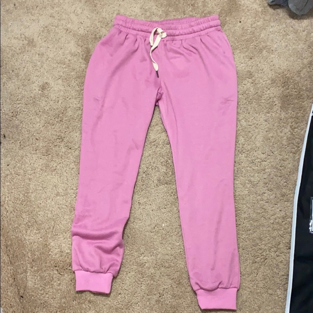 Kittenish sweatpants